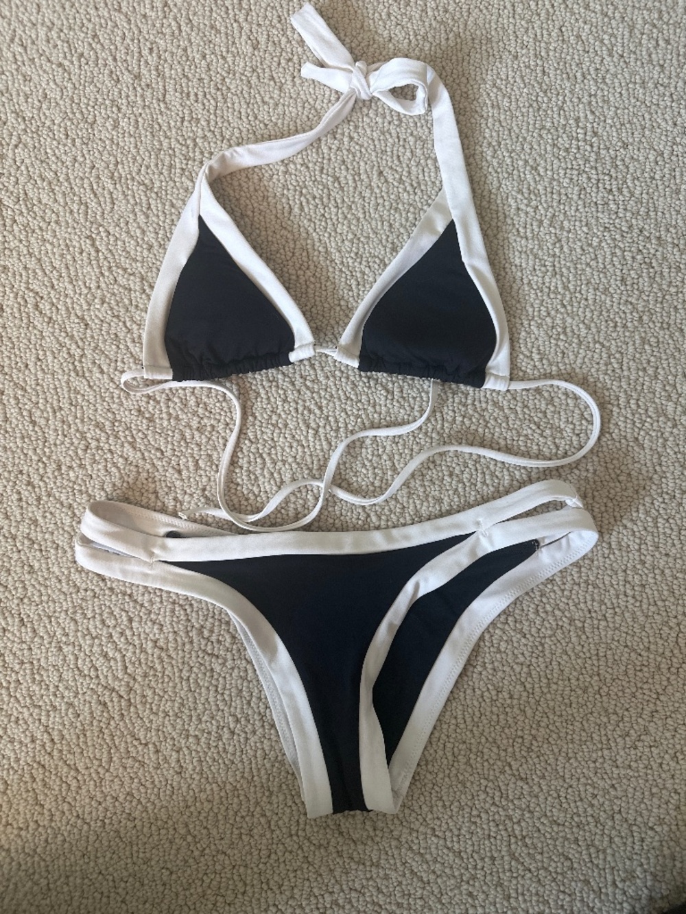 Seafolly Black Triangle Bikini size AU 10